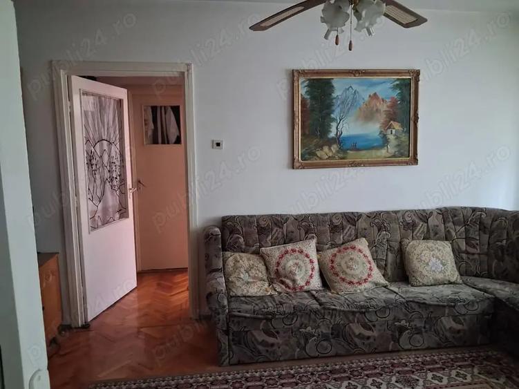 Apartament cu 2 camere semidecomandat în Câmpina