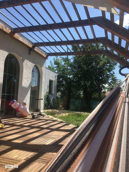 Casă cu 3 camere cu Teren 2250 Mp în Vasilați