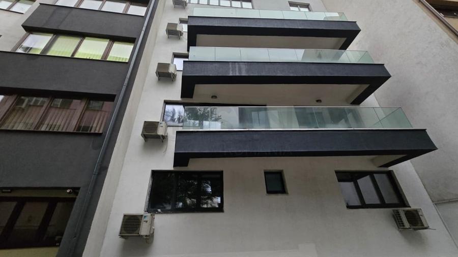 Spațiu comercial, de 705 mp, în Dorobanți