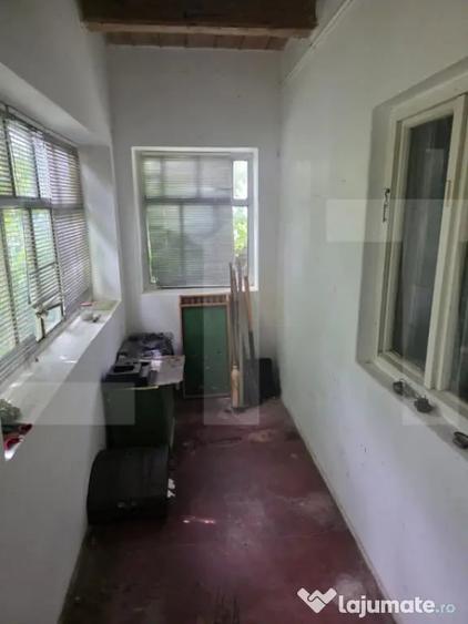 Casă cu 2 camere cu Teren 364 Mp în Angheluș