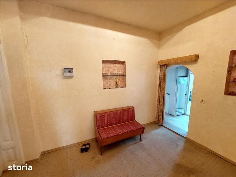 Apartament cu 2 camere decomandat în Ultracentral