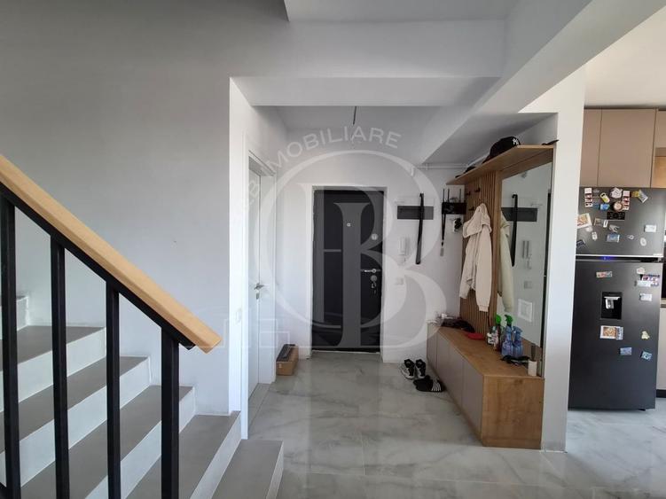 Apartament cu 3 camere decomandat, mobilat în Theodor Pallady