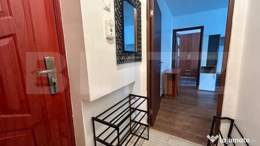 Apartament cu 2 camere semidecomandat în Rogerius