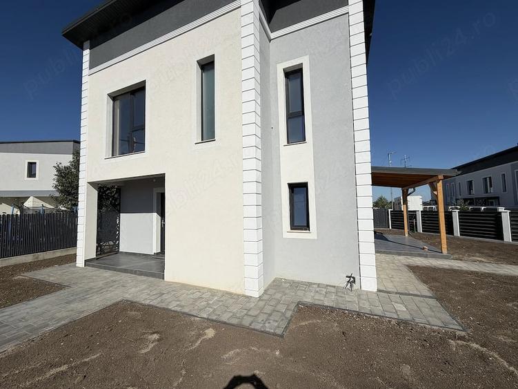 Casă cu 4 camere cu Teren 401 Mp în Central