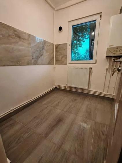 Garsonieră decomandată în Frumoasa