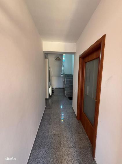 Casă cu 4 camere în Chiajna