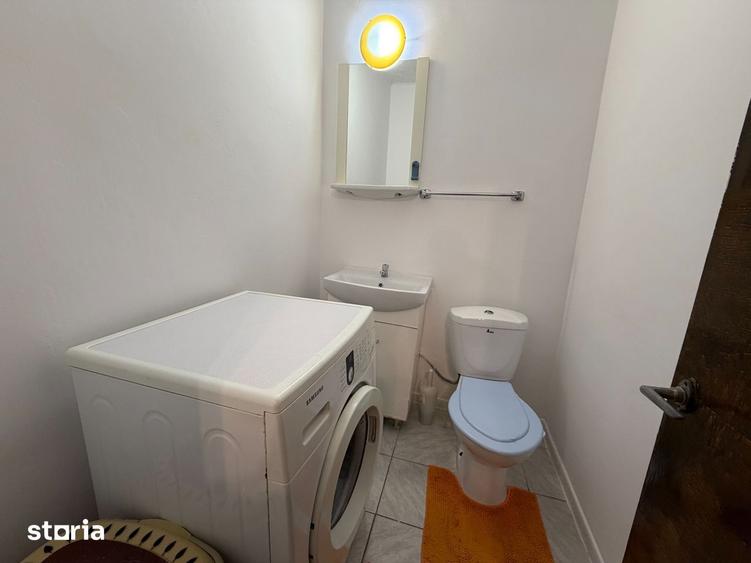 Apartament cu 3 camere decomandat, mobilat în Răcădău