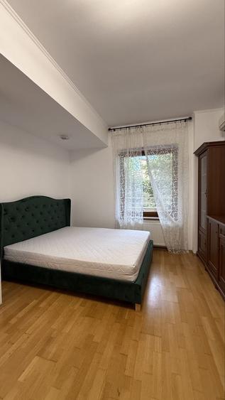 Apartament cu 3 camere decomandat în Nord