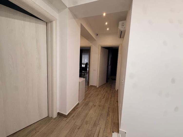 Casă cu 4 camere cu Canalizare în Berceni