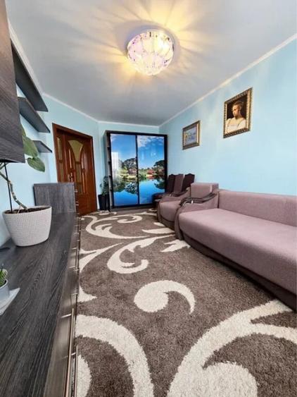 Apartament cu 2 camere decomandat în Drumul Sării