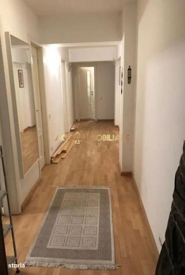 Apartament cu 4 camere în 13 Septembrie