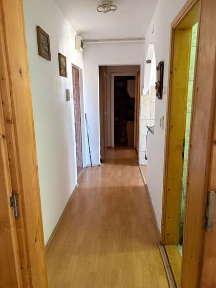 Apartament cu 2 camere decomandat în Aurel Vlaicu