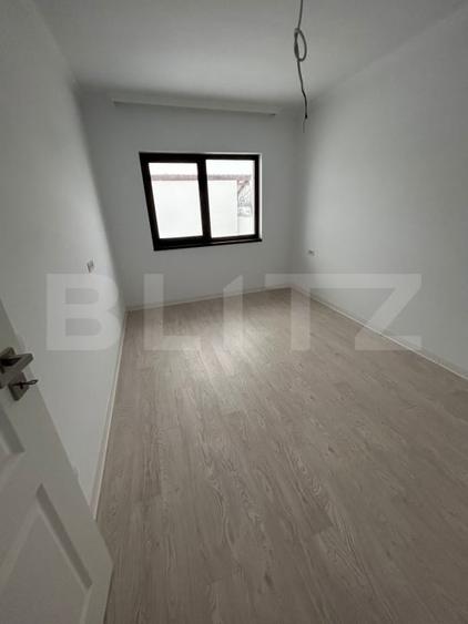 Duplex cu 5 camere cu Canalizare în Dâmbovița