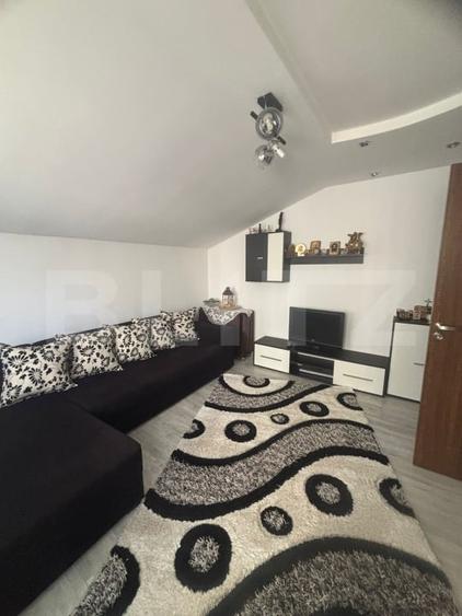 Casă individuală cu 5 camere cu Canalizare în Central