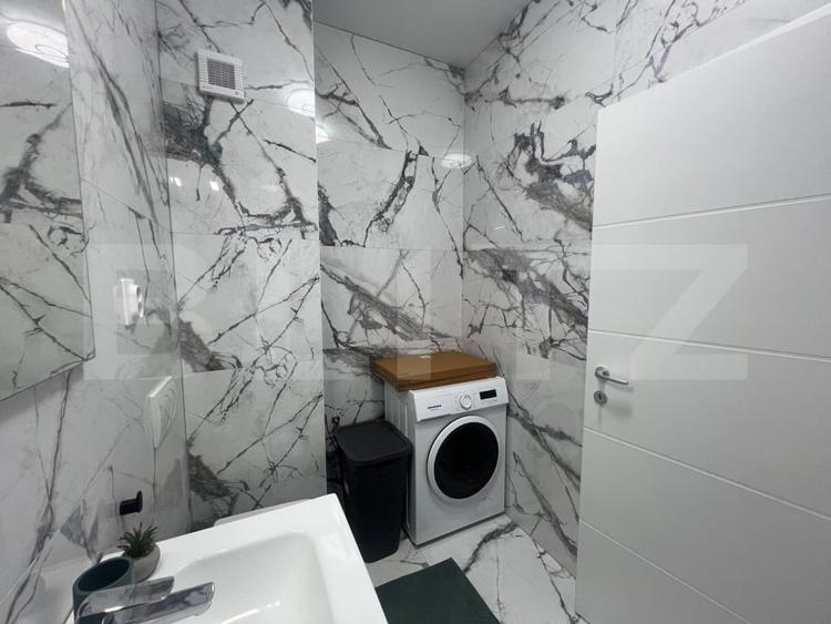 Apartament cu 2 camere semidecomandat, mobilat în Florești