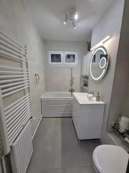 Apartament cu 3 camere semidecomandat, mobilat în Gorjului