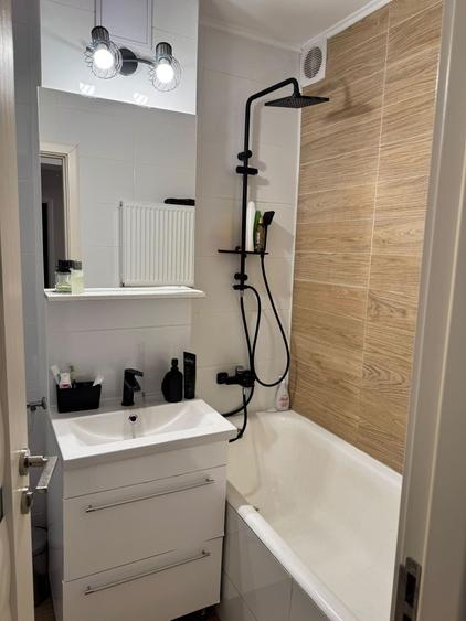 Apartament cu 2 camere în Traian