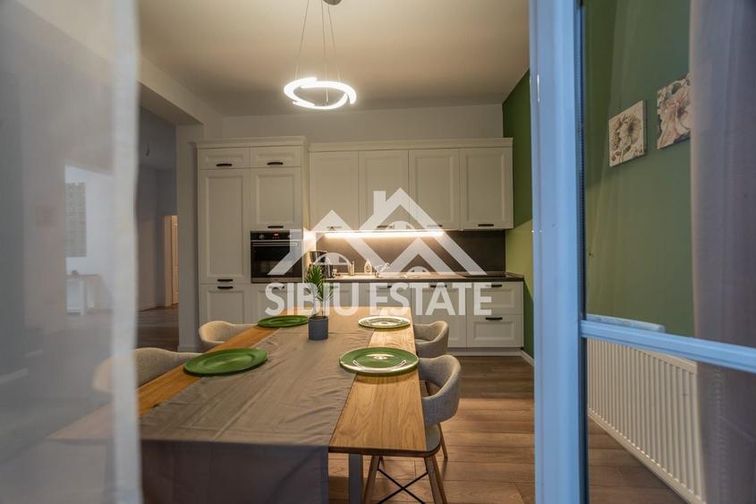 Apartament cu 3 camere în Calea Dumbrăvii