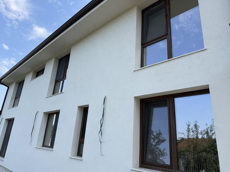 Casă cu 4 camere în Ciugud