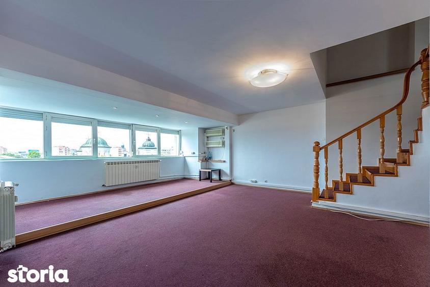 Apartament cu 4 camere, mobilat în Centrul Civic