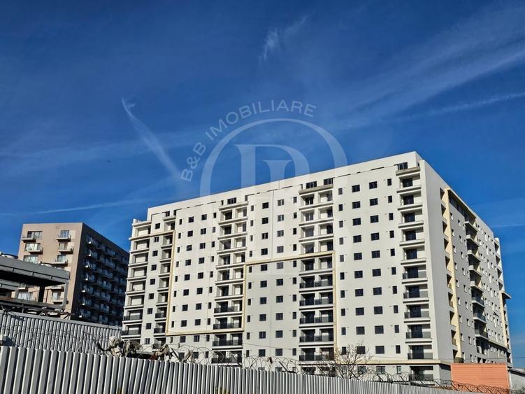 Garsonieră decomandată, mobilată în Titan