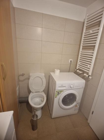 Apartament cu 2 camere decomandat în Haliu