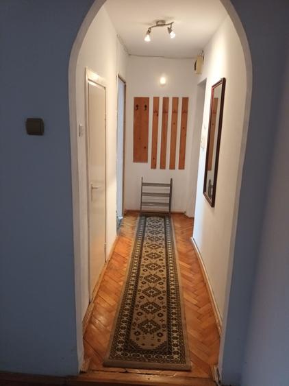 Apartament cu 2 camere semidecomandat în Gheorghieni