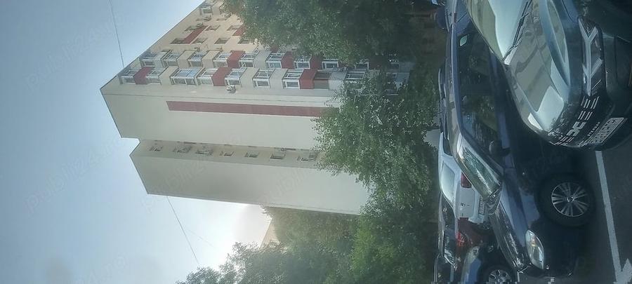 Apartament cu 2 camere decomandat în Berceni