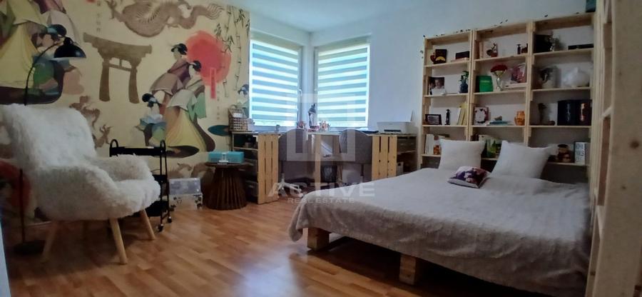 Apartament cu 3 camere semidecomandat, mobilat în Andrei Mureșanu