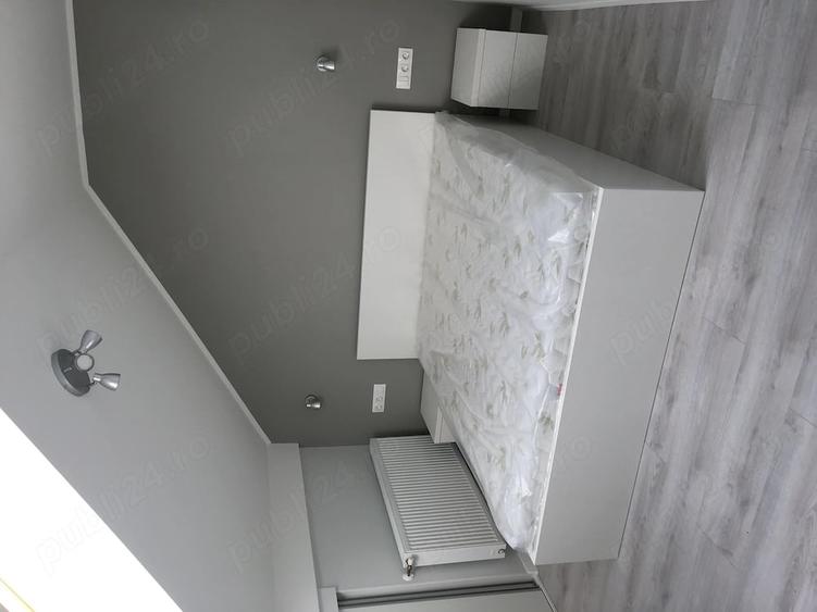 Apartament cu 3 camere decomandat în Dumbrăvița