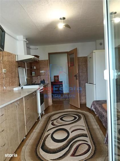 Apartament cu 2 camere decomandat în Tătărași