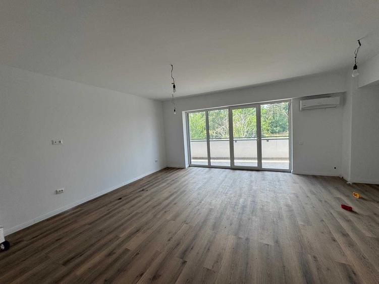 Apartament 2 camere bloc nou, zona centrala - 6