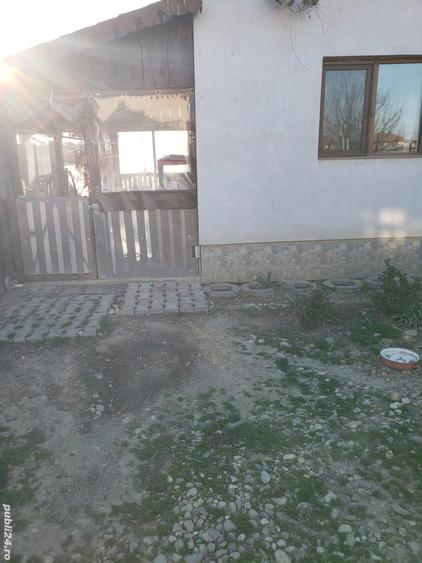 Casă cu 3 camere în Urseni