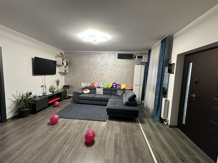 Casă cu 4 camere în Central