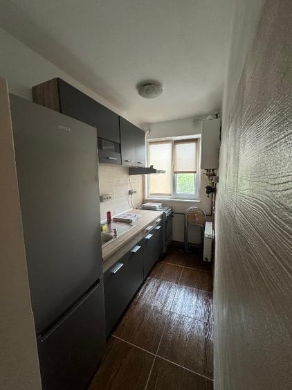 Apartament cu 2 camere semidecomandat, mobilat în Circumvalațiunii