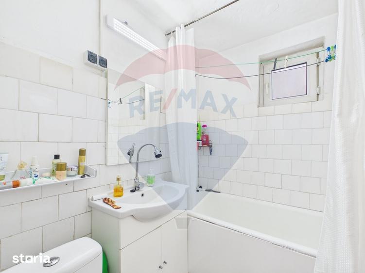 Apartament cu 4 camere decomandat în Rahova
