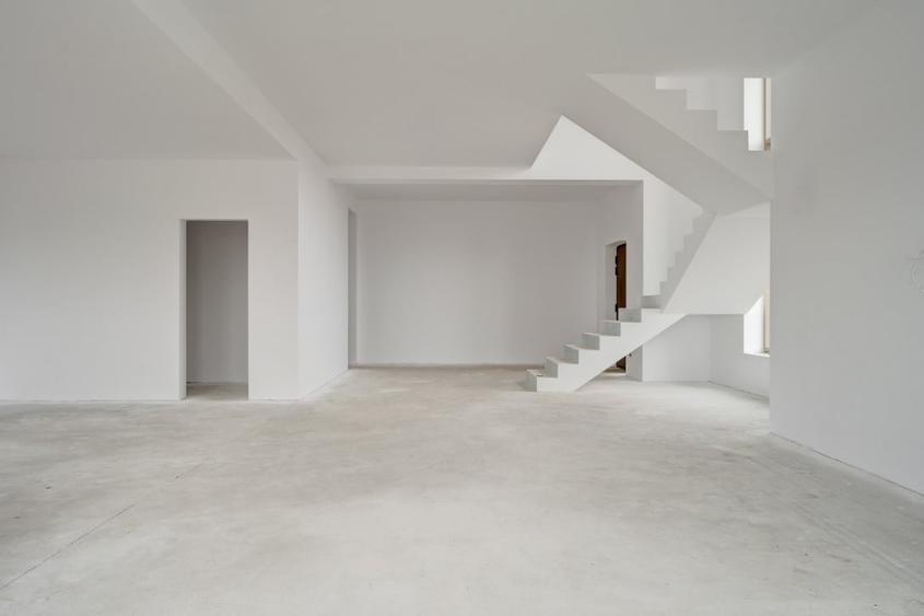 Casă individuală cu 4 camere cu Piscina în Corbeanca