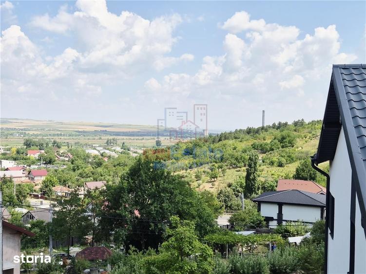 Casă cu 4 camere cu Teren 400 Mp în Tomești
