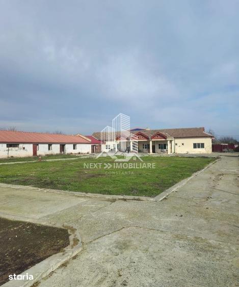 Casă cu Teren 4455 Mp în Central