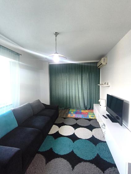Apartament cu 2 camere decomandat în Berceni