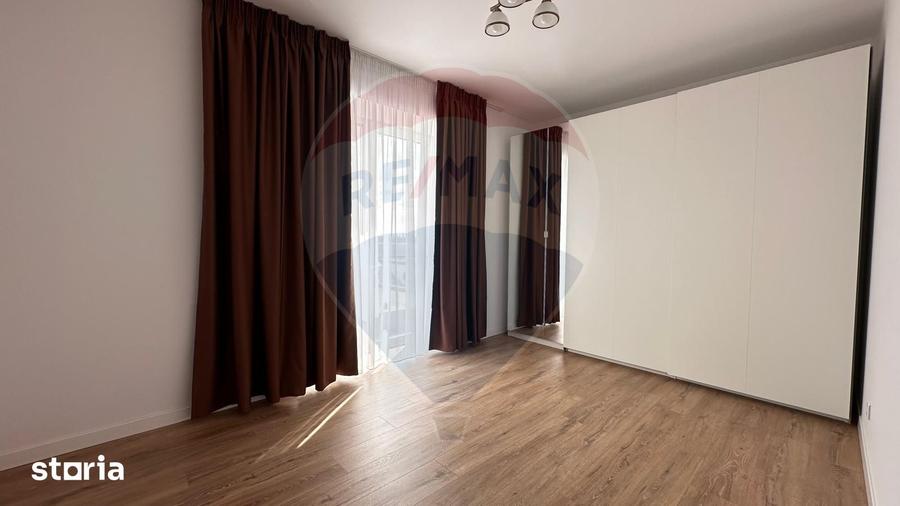 Apartament cu 3 camere în Theodor Pallady