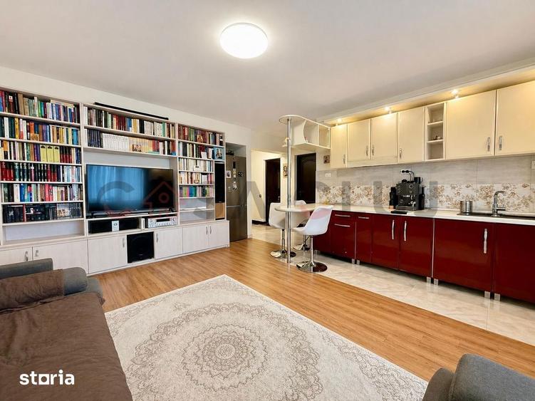 Apartament cu 3 camere semidecomandat, mobilat în Între Lacuri