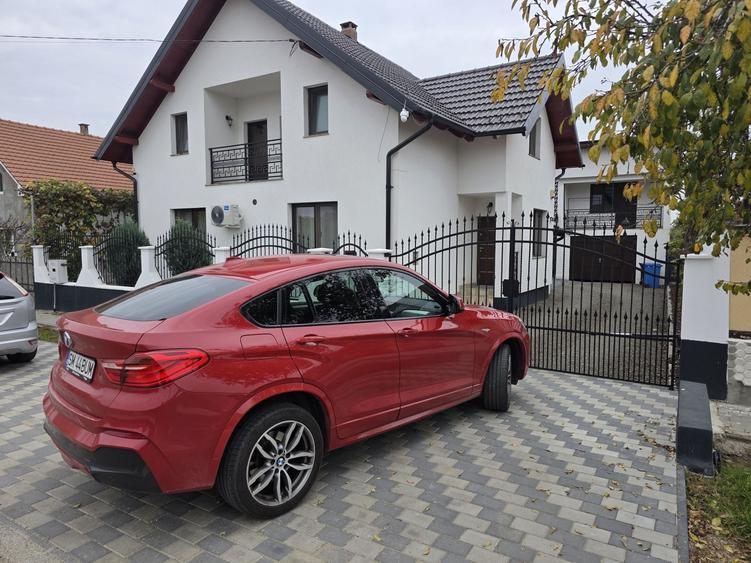 Casă cu 4 camere cu Teren 800 Mp în Botiz