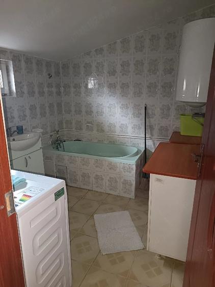 Casă cu 3 camere cu Teren 1000 Mp în Conduratu
