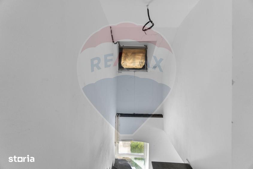 Apartament cu 7 camere în Ultracentral