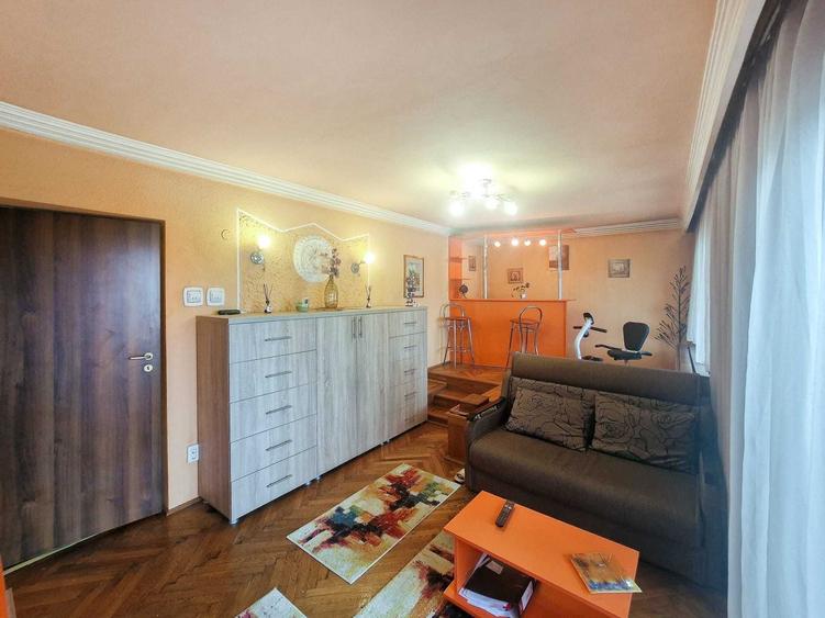 Apartament cu 3 camere decomandat în Nord