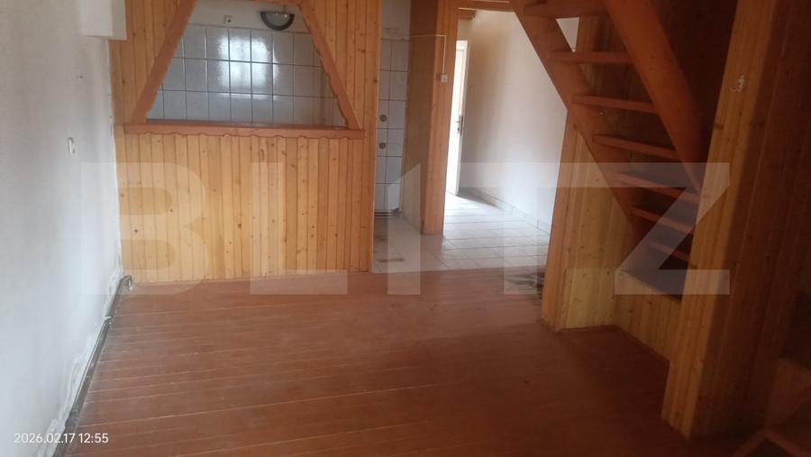 Casă individuală cu 3 camere cu Teren 1000 Mp în Sovata