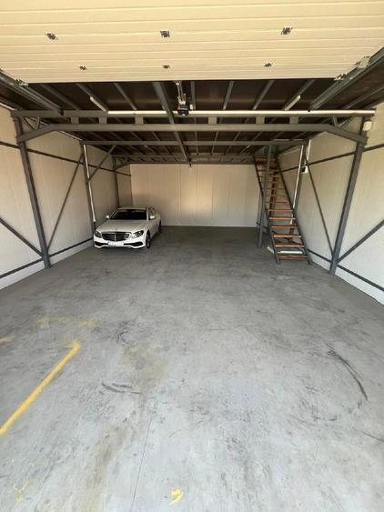 Spațiu comercial, de 240 mp, în Central