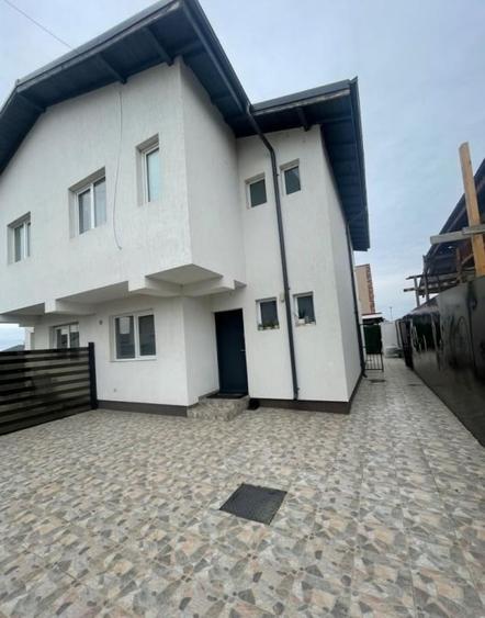 Casă individuală cu 3 camere cu Teren 160 Mp în Berceni