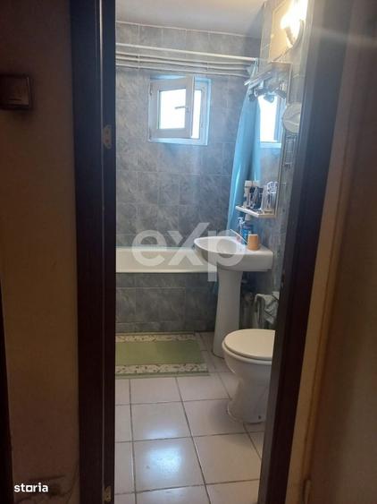 Apartament cu 2 camere decomandat în Războieni